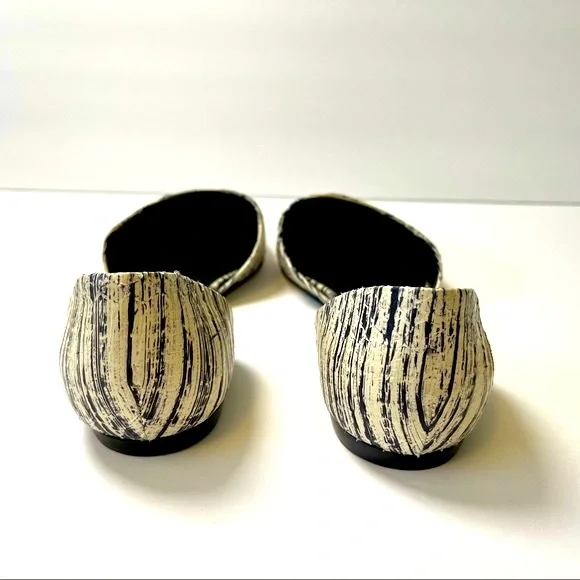 Vince 'Nina' Snake-Print Leather Flats, 7.5 - Picture 7 of 7